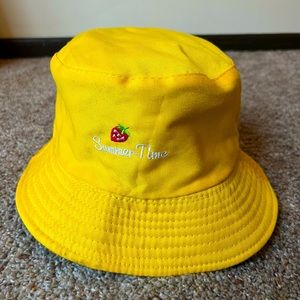 “Summer Time” reversible Bucket Hat